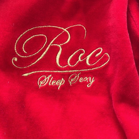 Rocawear Velour Robe - Picture 3 of 5